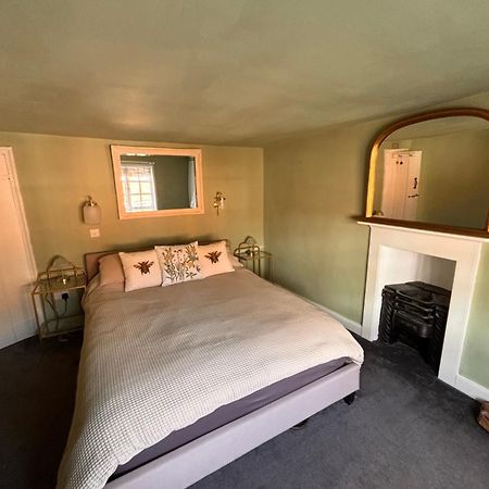 Sweet & Cosy 10 Bridewell Cottage With Parking Available Upon Request Bury St. Edmunds Экстерьер фото