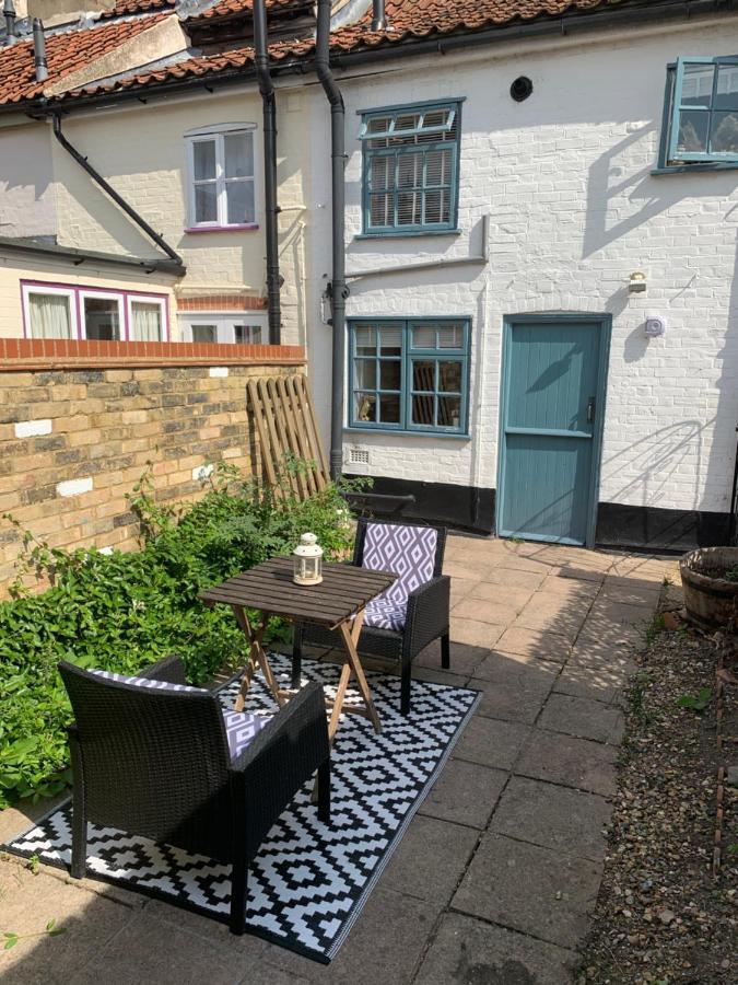 Sweet & Cosy 10 Bridewell Cottage With Parking Available Upon Request Bury St. Edmunds Экстерьер фото