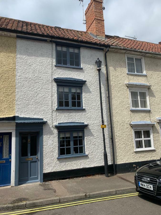 Sweet & Cosy 10 Bridewell Cottage With Parking Available Upon Request Bury St. Edmunds Экстерьер фото