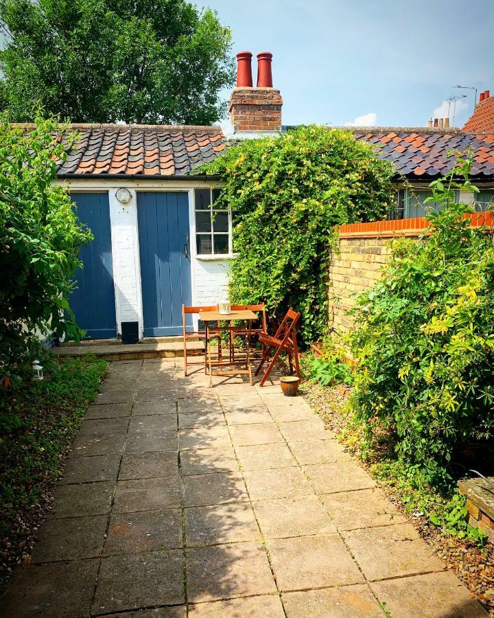 Sweet & Cosy 10 Bridewell Cottage With Parking Available Upon Request Bury St. Edmunds Экстерьер фото
