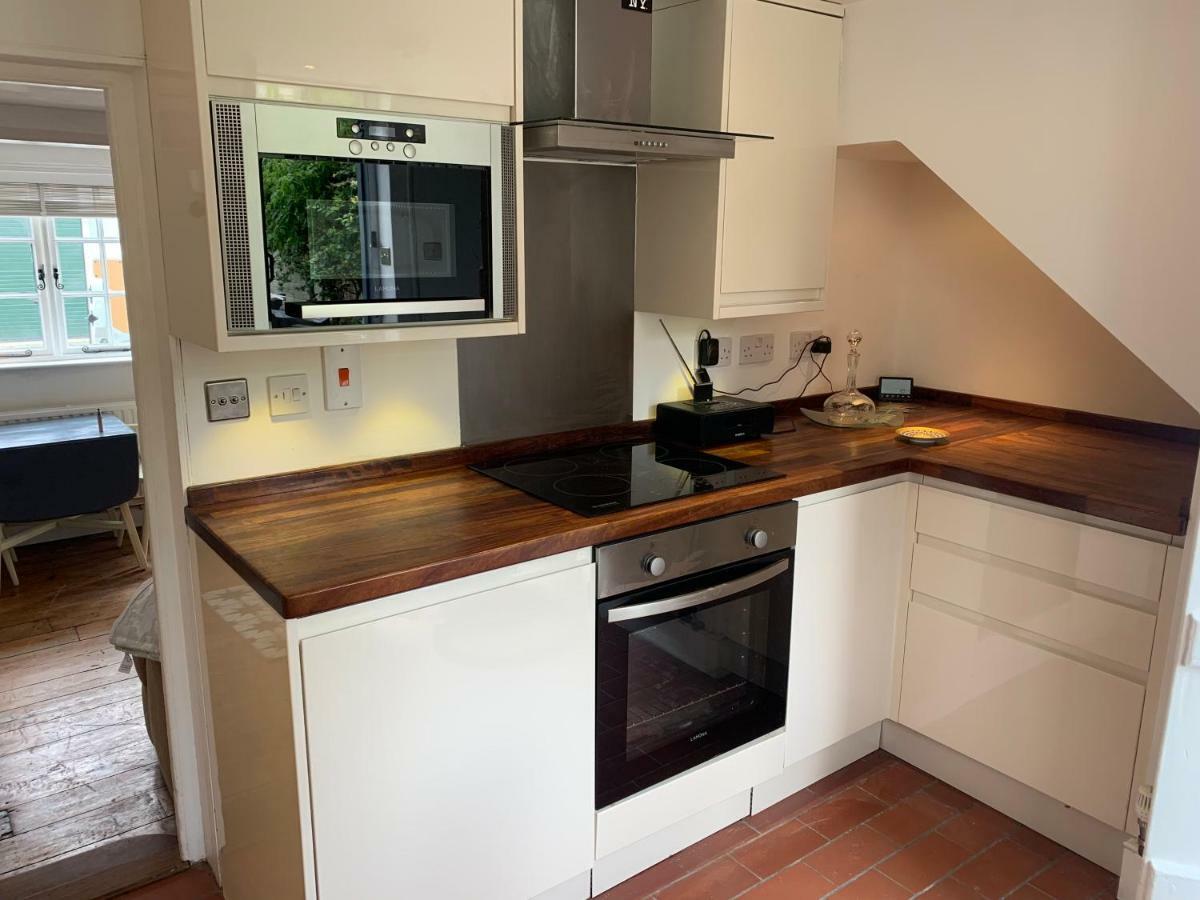 Sweet & Cosy 10 Bridewell Cottage With Parking Available Upon Request Bury St. Edmunds Экстерьер фото